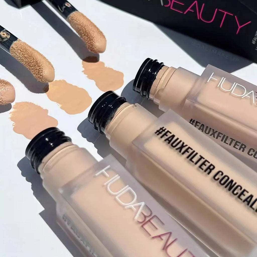 HUDA BEAUTY Faux Filter Luminous Matte Eye
