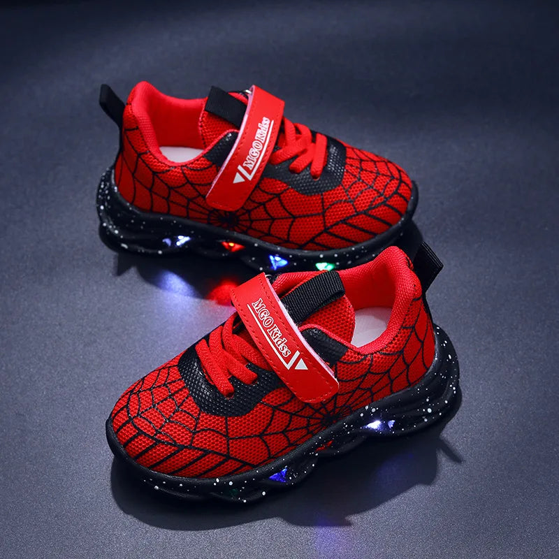 Chaussures de sport en maille respirante Spiderman pour garçons au printemps et à l’automne, baskets LED pour enfants Disney, chaussures décontractées, chaussures légères pour 0-6 ans