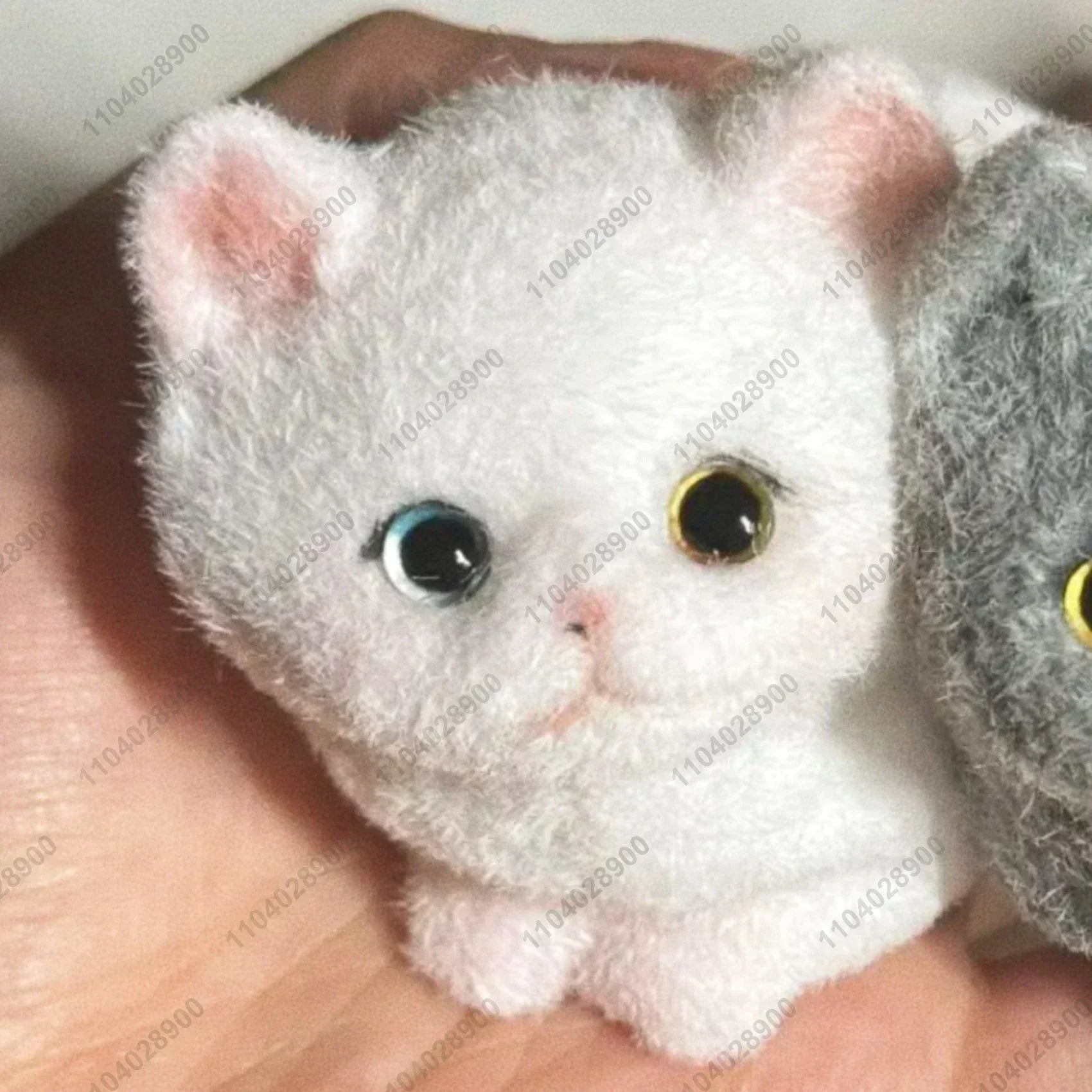 COLLECTION LIMITÉ Chaton Kitty fait main : Taba, chaton moelleux en silicone, chat doux,  jouet pour se détendre et évacuer le stress