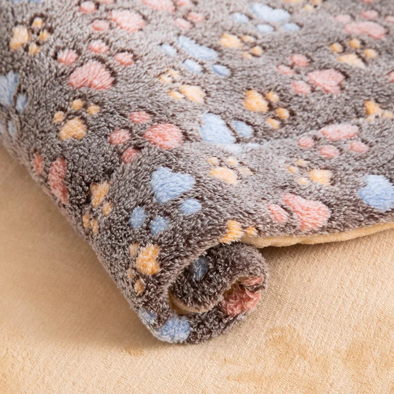 Tapis de couchage pour animaux, lit pour chiens, lit pour chats, fourrure douce, couverture épaissie, coussin en velours à usage domestique, empreinte chaude lavable, couverture motif étoile