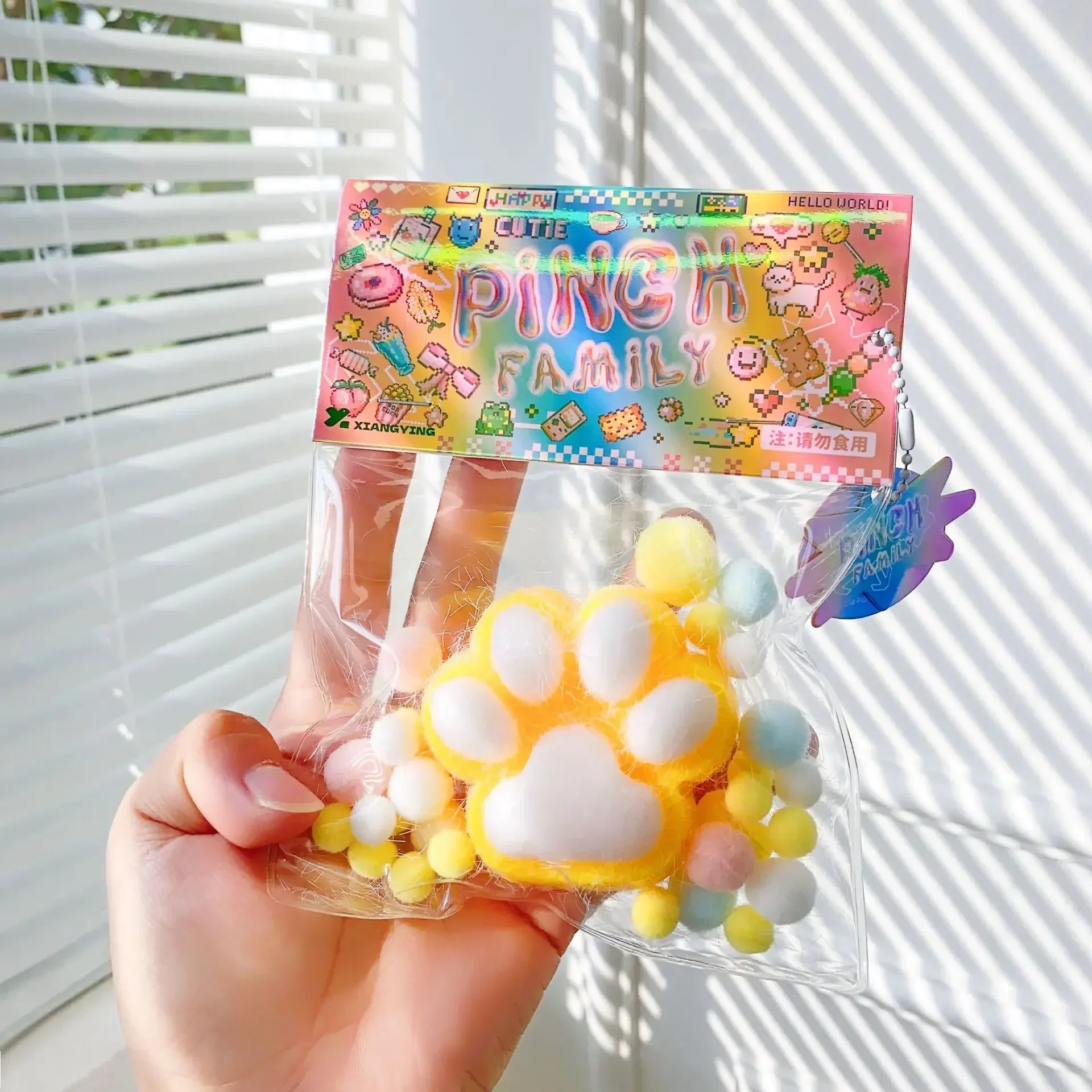 Squishy TPR Patte de chat avec fourrure Soulagement du stress Jouet spongieux Fidget Jouet Mini patte de chat kawaii en peluche Patte de chat en silicone Petite patte de chat Mignon pied de chat rose