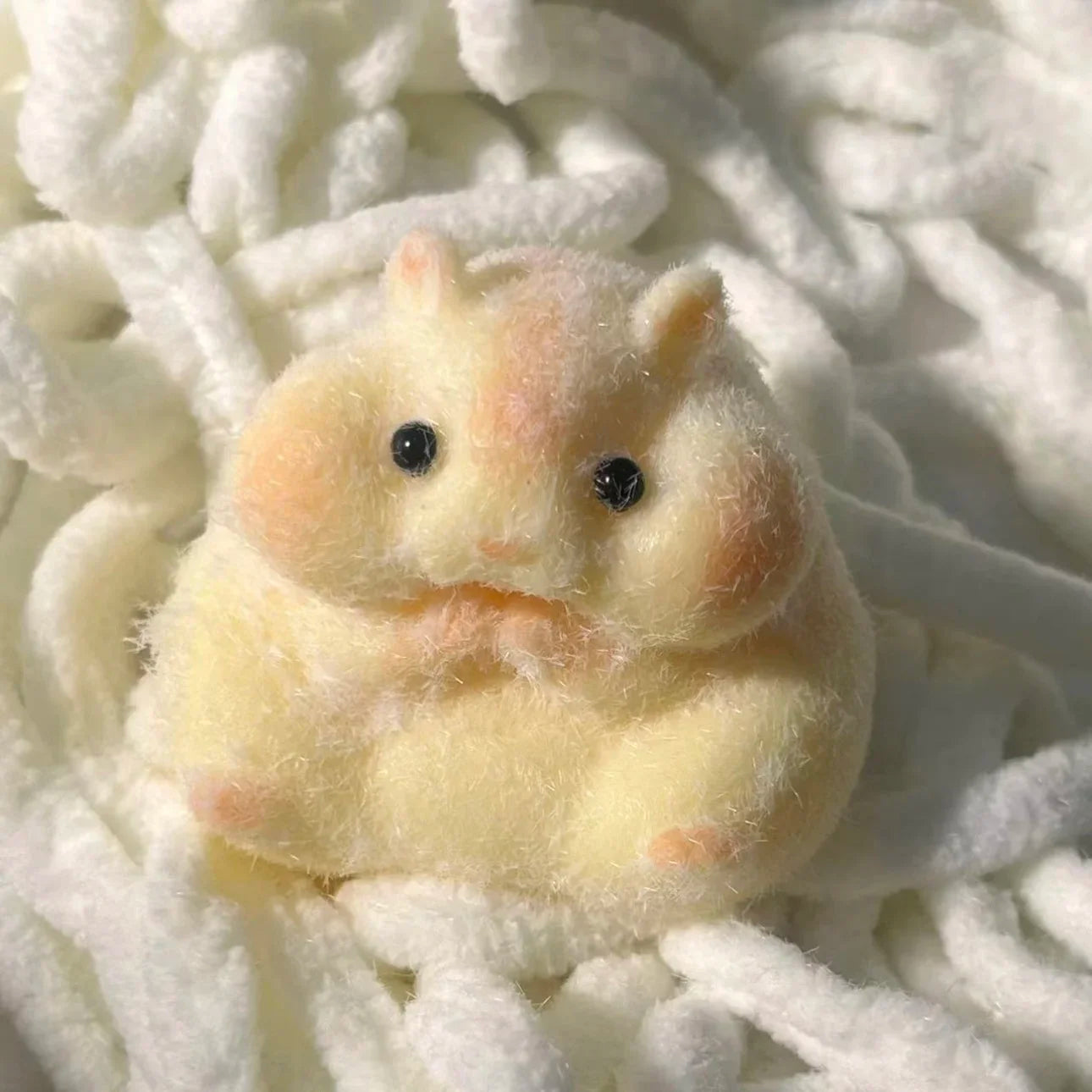 Taba Squishy Toy Mushy Silicone Mochi Toy Fuzzy Cute Hamster NOUVEAU Fidget Toy Soulagement du stress Détente Cadeau