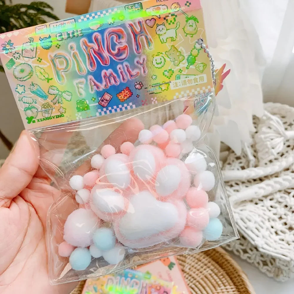 Squishy TPR Patte de chat avec fourrure Soulagement du stress Jouet spongieux Fidget Jouet Mini patte de chat kawaii en peluche Patte de chat en silicone Petite patte de chat Mignon pied de chat rose